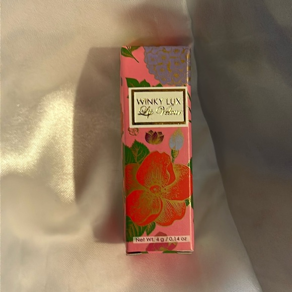 Winky Lux Lip Velour “Bunny” detailed design on case - Picture 1 of 6